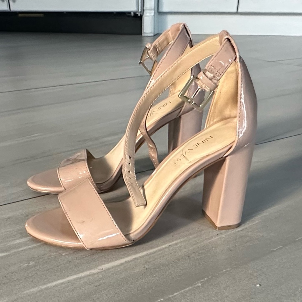 Nine West Heel